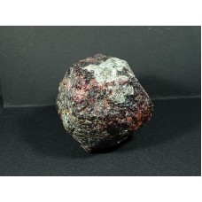 Granat Brazylia Surowy 245m - 240 g.